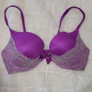 Victoria's Secret 36C bra